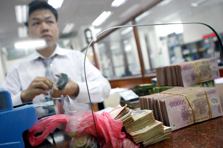 Cuối năm nay, các ngân hàng sẽ 'thoát nạn'?